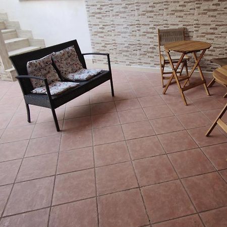 Il Sole Dentro Apartman Brindisi Kültér fotó